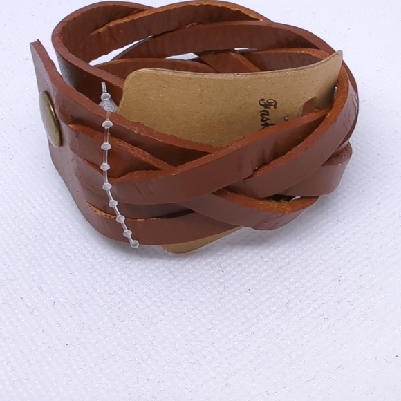 Rust Braided Faux Leather Snap Cuff Bracelet Biker Southwest Style 8.5 inch New - Picture 5 of 11